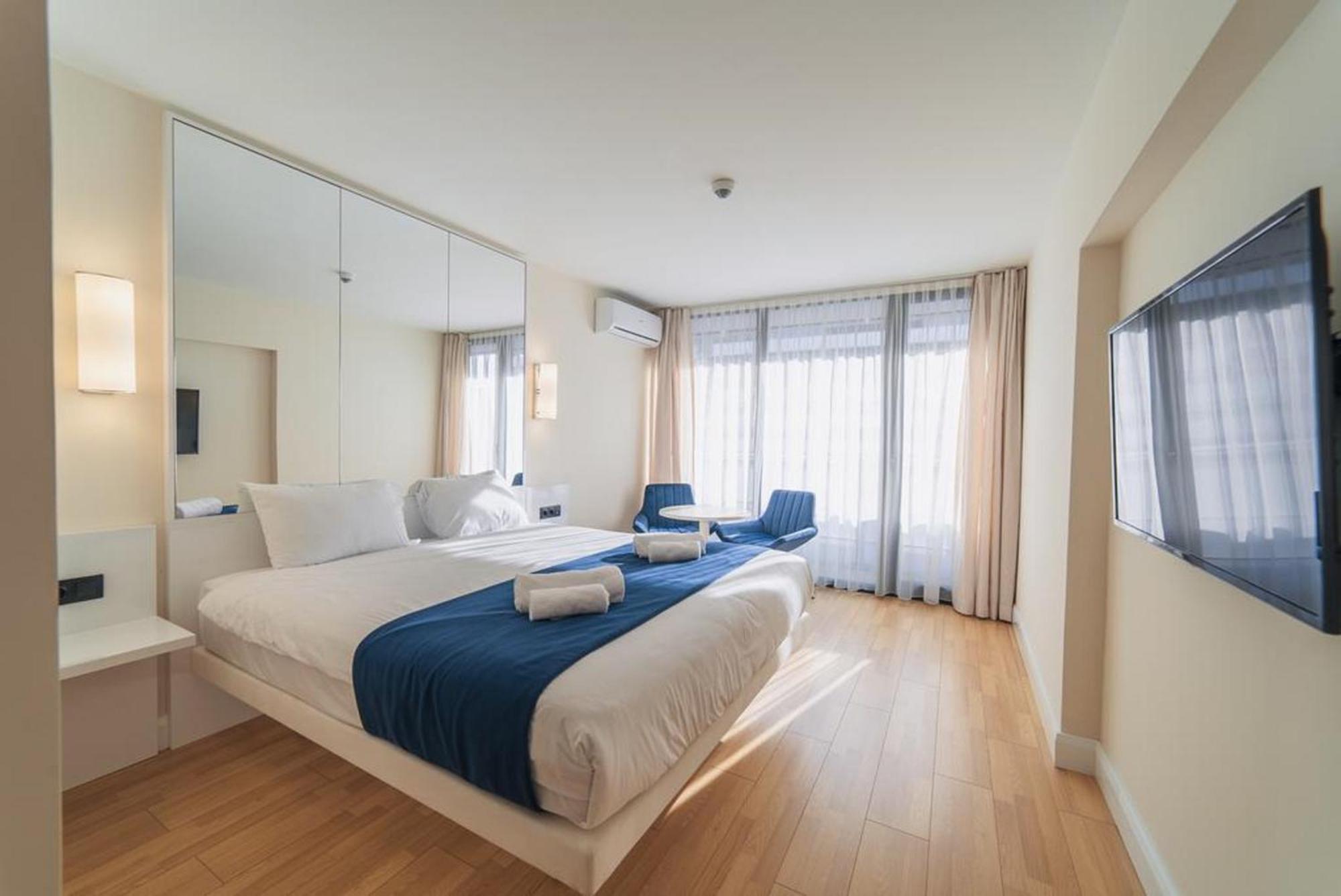 Orbi City Twin Towers Apartment Batumi Exterior foto